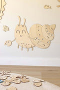 Puidust seinakaunistus - Krabi, naljakas karbisnähv seinal, valmistatud vineerist.Wooden Wall Decoration - Crab 