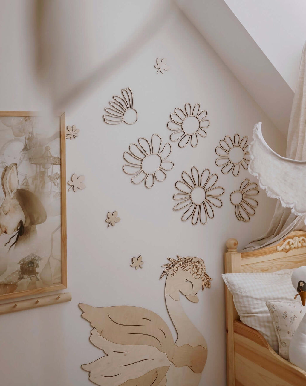 Set of 6 Wooden Flowers Wall Decoration - Daisies